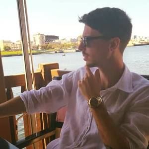 Meet your Posher, Giulio